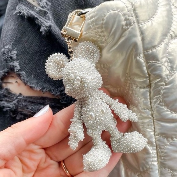 NWT BaubleBar x Disney Pearl Studded Mickey Charm/Keychain - Picture 6 of 8